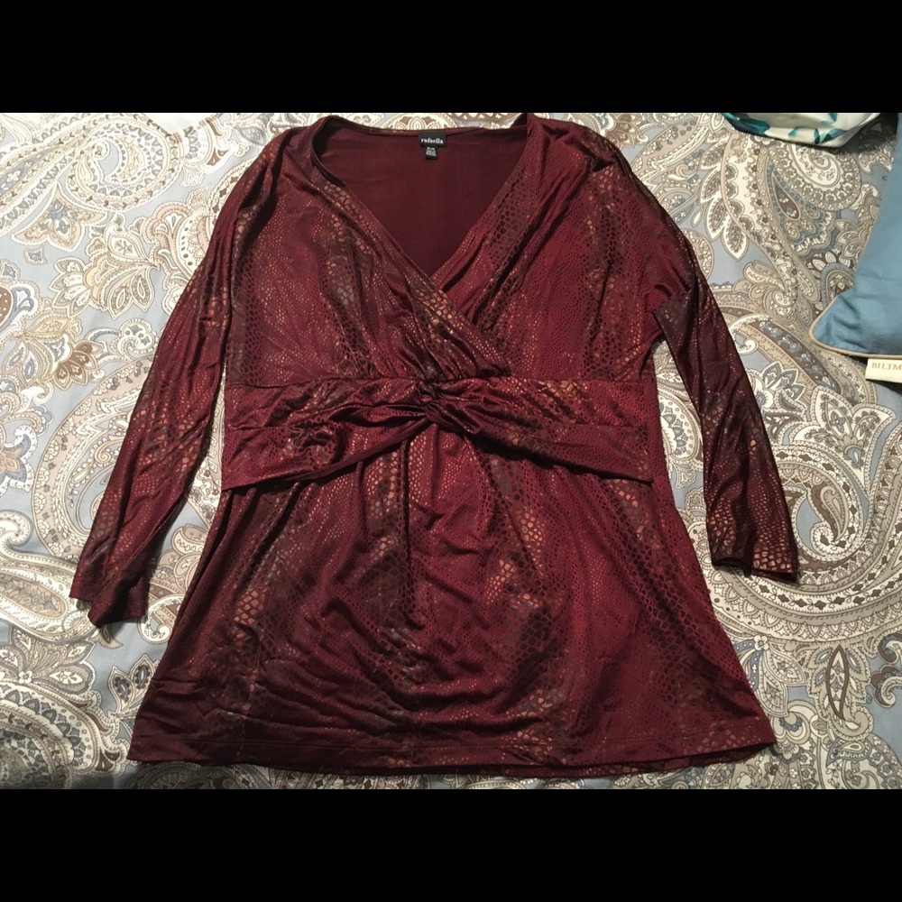 Raefella Maroon Top